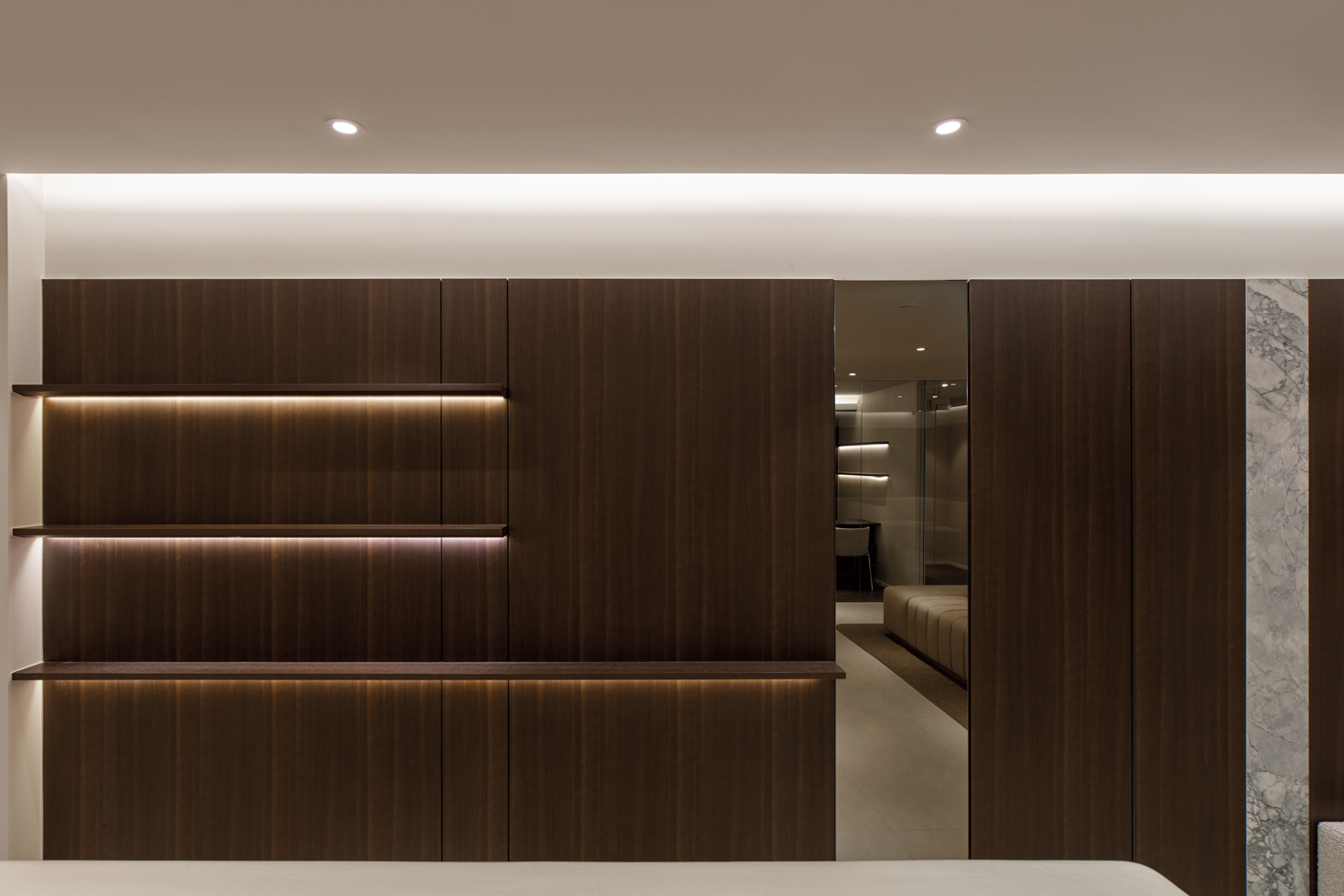 丹雅皮膚科走廊與醫療設備區實拍